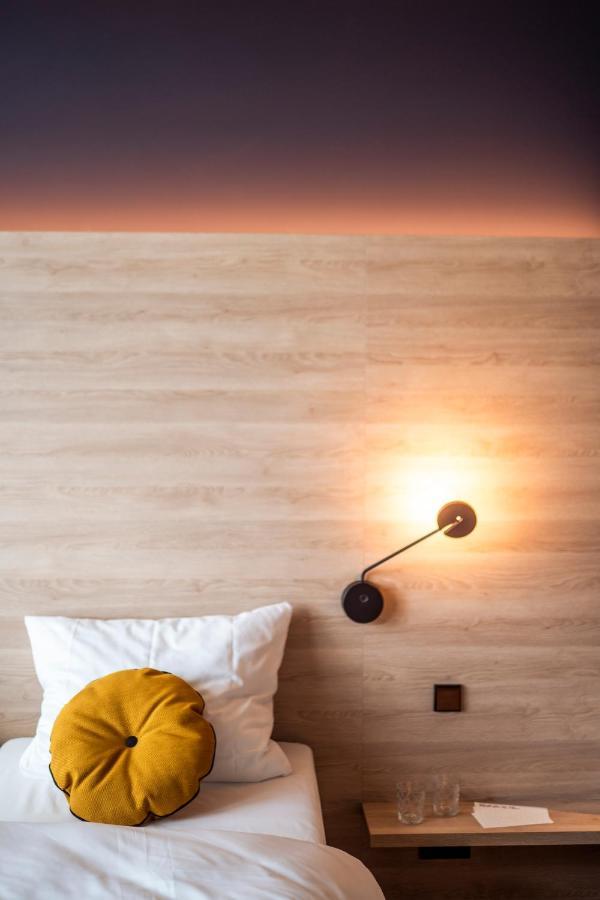 Theclouth Hotel Кьолн Екстериор снимка