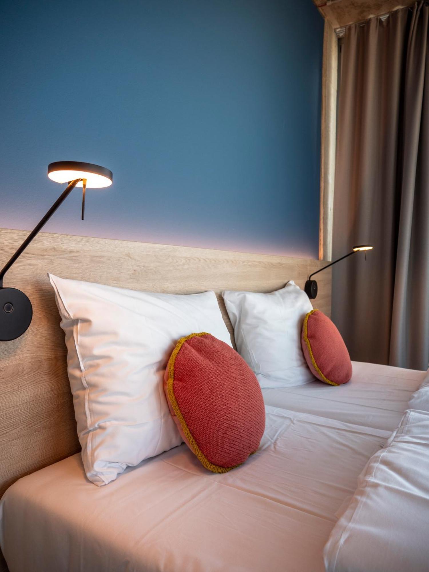 Theclouth Hotel Кьолн Екстериор снимка