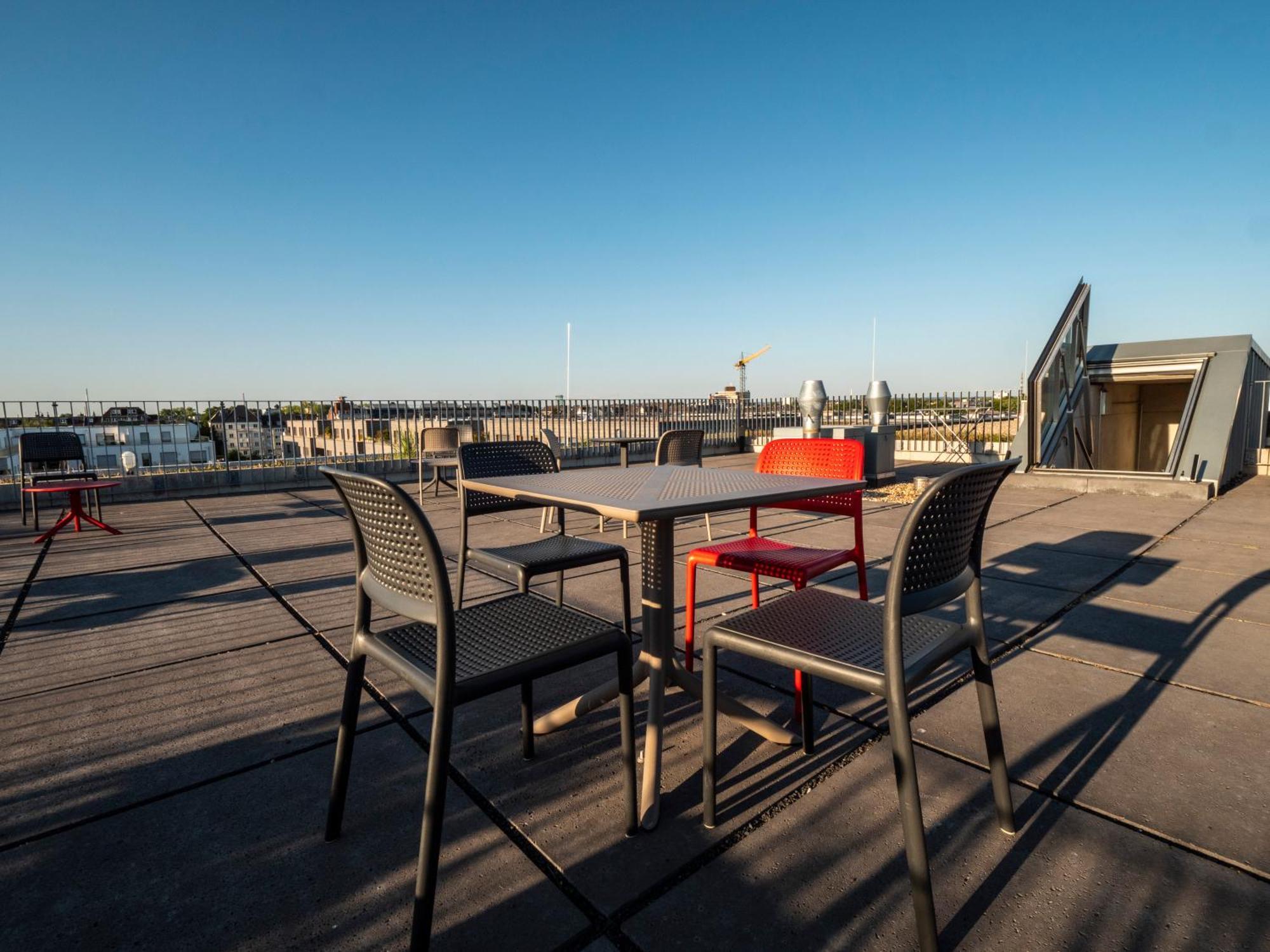 Theclouth Hotel Кьолн Екстериор снимка